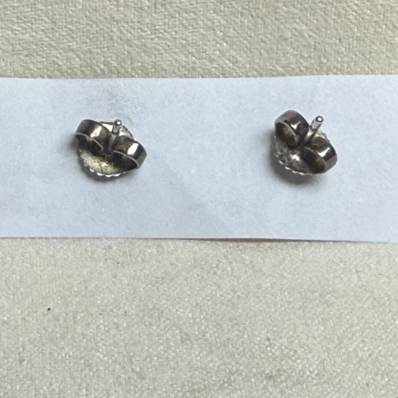 James Avery Blossom Stud Earrings - Picture 2 of 4